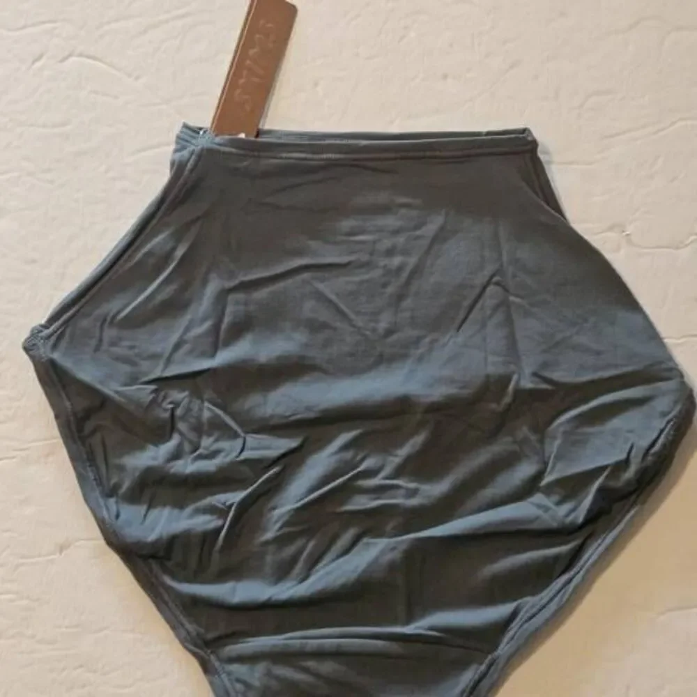 SKIMS FULL BRIEF PANTY NWT‎
